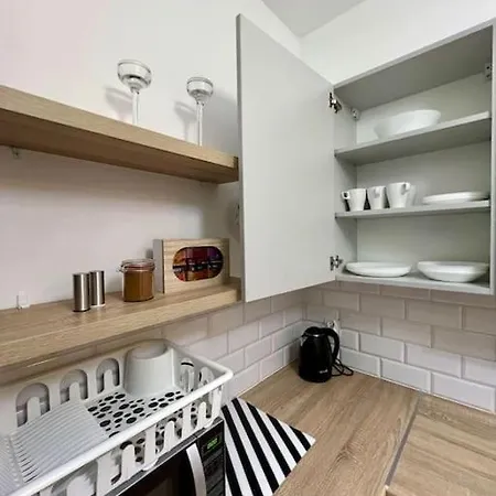 Apartstars Powstancow #17 Daire *