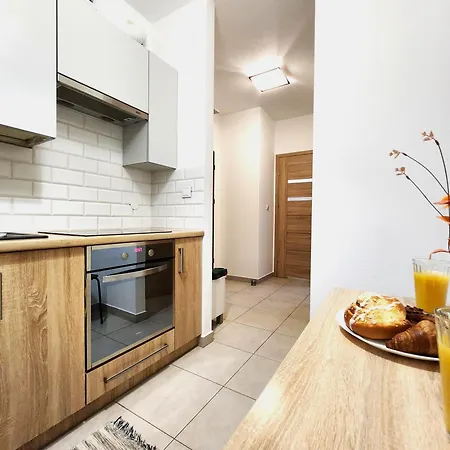 Apartstars Powstancow #17 Appartement *