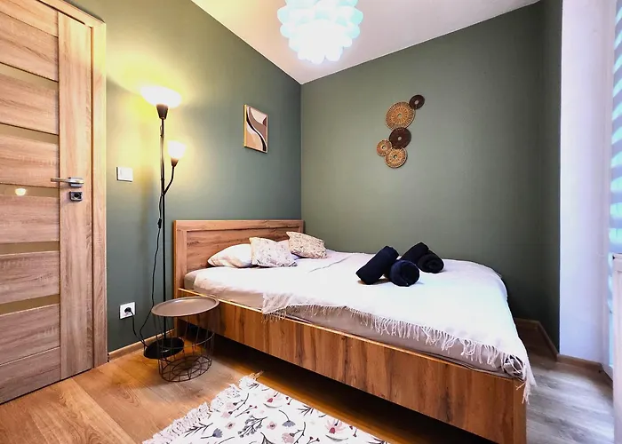 Apartstars Powstancow #17 Daire